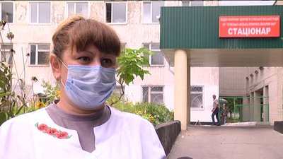 "Лише хірурги і гінекологи". У лікарні №5 Сум бракує лікарів для пацієнтів з коронавірусом "Лише хірурги і гінекологи". У лікарні №5 Сум бракує лікарів для пацієнтів з коронавірусом