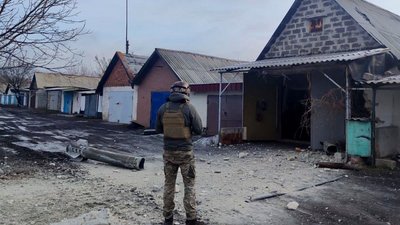 Армія РФ зі "Смерчів" обстріляла Новогродівку Армія РФ зі "Смерчів" обстріляла Новогродівку
