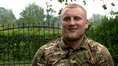 "Рано чи пізно кожен має піти воювати". Історія бійця 77 батальйону 102 бригади Андрія Досюка з Івано-Франківщини "Рано чи пізно кожен має піти воювати". Історія бійця 77 батальйону 102 бригади Андрія Досюка з Івано-Франківщини