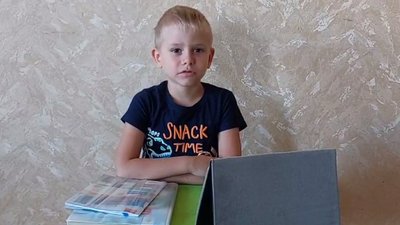 Навчання у школах Нікополя триває під постійними обстрілами – репортаж Навчання у школах Нікополя триває під постійними обстрілами – репортаж