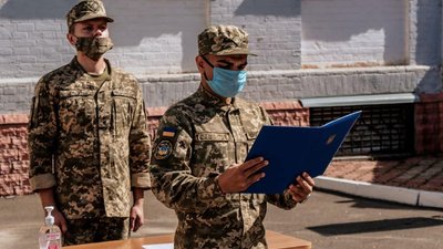 Вік живи — вік учись: історія "вічного студента" з Миколаївщини, який потрапив у Книгу рекордів України Вік живи — вік учись: історія "вічного студента" з Миколаївщини, який потрапив у Книгу рекордів України