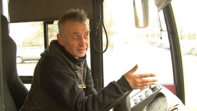 Автобус у Підгайці: що кажуть водії та жителі села біля Луцька про нову схему руху Автобус у Підгайці: що кажуть водії та жителі села біля Луцька про нову схему руху