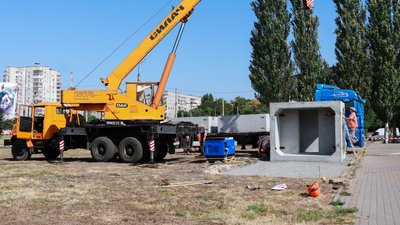 У Черкасах у вересні 2023 року почали встановлювати перші модульні укриття У Черкасах у вересні 2023 року почали встановлювати перші модульні укриття