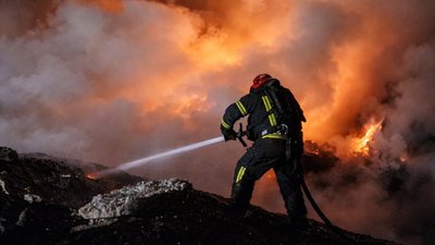 Атака РФ на Одещину 26 березня 2026 року, ДСНС, пожежа