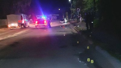На Рівненщині нетверезий водій збив велосипедистку і втік. Жінка загинула На Рівненщині нетверезий водій збив велосипедистку і втік. Жінка загинула