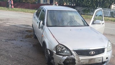 На Житомирщині у ДТП отримав травми підліток на мопеді На Житомирщині у ДТП отримав травми підліток на мопеді