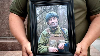 З добровольцем Анатолієм Міркевичем попрощалися у Рівному
