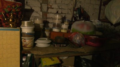 Пенсіонерка згорілий будинок підвал їжа Лиман Донецька область Пенсіонерка згорілий будинок підвал їжа Лиман Донецька область