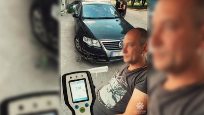 П'яні водії у Чернігові: чоловіка відсторонили від керування