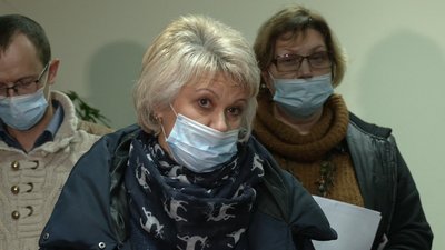 Рівне: очільниця центру стерилізації звітувала за роботу. Опоненти – незадоволені Рівне: очільниця центру стерилізації звітувала за роботу. Опоненти – незадоволені