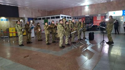 В івано-франківському аеропорту вшанували пам’ять кіборгів