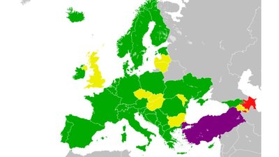 Зелені – країни, в яких підписана та ратифікована Стамбульська конвенція, жовті – підписана, червона – не підписана, бузкова – колишня учасниця