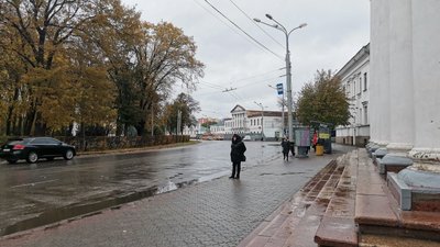 Вимкнули вуличне світло та змінили графік руху тролейбусів: у Полтаві економлять електроенергію Вимкнули вуличне світло та змінили графік руху тролейбусів: у Полтаві економлять електроенергію