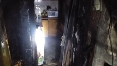 У Запоріжжі вночі горіла п'ятиповерхівка, трьох людей врятували