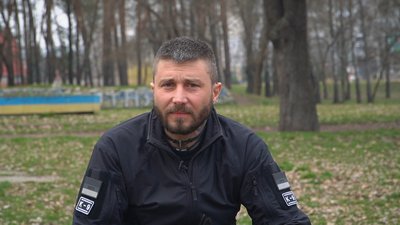 кінолог з Німеччини працює з собаками в Україні кінолог з Німеччини працює з собаками в Україні