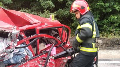 На Тернопільщині трапилася аварія: водійка загинула На Тернопільщині трапилася аварія: водійка загинула
