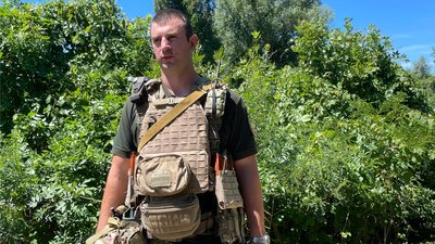 Прикордонник зі Зміїного повернувся до служби на Одещині, 19 його товаришів лишаються в полоні. ВІДЕО