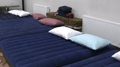 Вірменська громада у Дніпрі допомагає переселенцям з інших міст Вірменська громада у Дніпрі допомагає переселенцям з інших міст