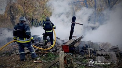 Смертельна пожежна на Чернігівщині: рятувальники виявили тіло чоловіка
