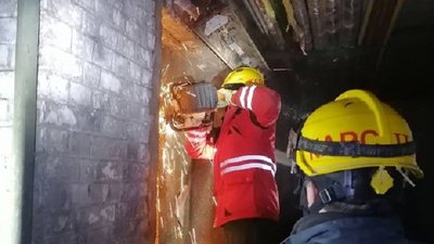 У Києві чоловік впав в шахту ліфта на глибину 8 метрів