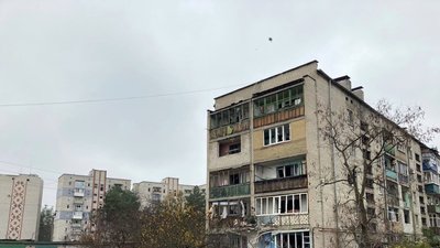 Російські військові ракетами обстріляли деокупований Лиман та "Градами" Авдіївку Російські військові ракетами обстріляли деокупований Лиман та "Градами" Авдіївку