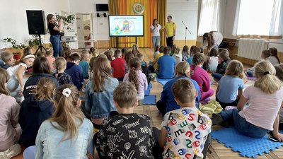 У місті на Волині організували акцію з утилізації батарейок: скільки зібрали впродовж першого дня