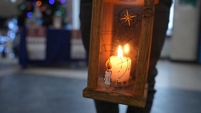 "Іскра, яка підпалює, об’єднує": Вифлеємський вогонь прибув до Запоріжжя "Іскра, яка підпалює, об’єднує": Вифлеємський вогонь прибув до Запоріжжя