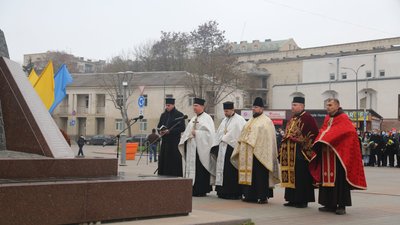 У Тернополі вшанували пам’ять Героїв Небесної Сотні У Тернополі вшанували пам’ять Героїв Небесної Сотні