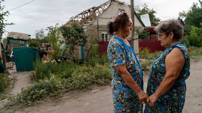 Найбільший обстріл Харкова, зруйнована Авдіївка і неточні російські ракети. Тиждень війни у фото