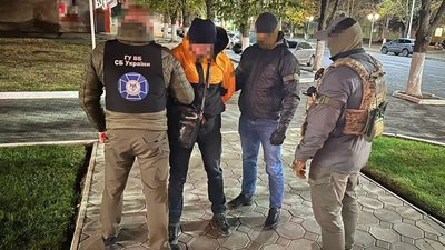 Переправляв призовників до ЄС під виглядом виїзду на роботу: в Одесі затримали директора кадрової агенції