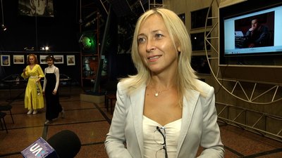 У Житомирі презентували книгу письменника В'ячеслава Шнайдера, видану після його смерті
