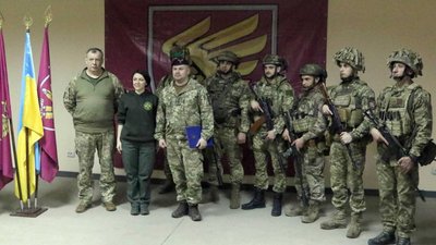 Житомирська 95 окрема десантно-штурмова бригада першими отримали лист-подяку від Президента Житомирська 95 окрема десантно-штурмова бригада першими отримали лист-подяку від Президента
