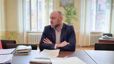 друга частина - Що задекларували керівники департаментів та управлінь Чернівецької ОВА друга частина - Що задекларували керівники департаментів та управлінь Чернівецької ОВА