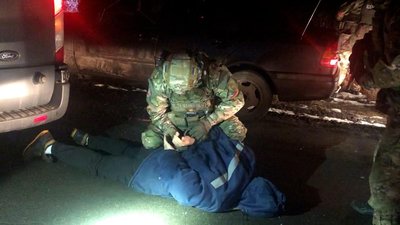 На Вінниччині затримали учасників міжрегіонального угруповання, що торгувало зброєю