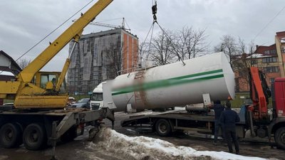 Незаконна АЗС, неякісне пальне, демонтаж, Франківськ