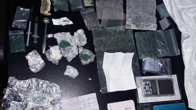 Зберігали наркотики на суму майже 100 тисяч гривень: правоохоронці підозрюють двох чернігівців