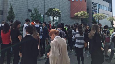 У Львові вдруге за тиждень перевіряють повідомлення про замінування ТРЦ У Львові вдруге за тиждень перевіряють повідомлення про замінування ТРЦ