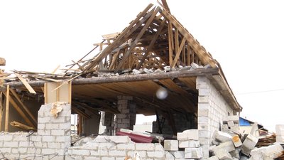 На Житомирщині пенсіонерка Валентина вціліла після бомбардування На Житомирщині пенсіонерка Валентина вціліла після бомбардування