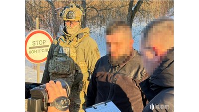 контрабанда айфонів на чернівецькій митниці