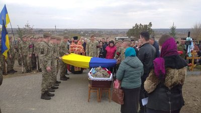 Протягом 2021-го року під час російсько-українській війні загинули вісім військових з Полтавщини Протягом 2021-го року під час російсько-українській війні загинули вісім військових з Полтавщини