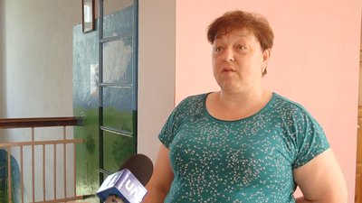 У школі на Житомирщині за три мільйони гривень замінять дах, який протікав останні 5 років У школі на Житомирщині за три мільйони гривень замінять дах, який протікав останні 5 років
