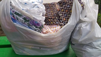 Фото в трусах із зайцями: волонтерки з Тернопільщини пошили бійцям спідню білизну Фото в трусах із зайцями: волонтерки з Тернопільщини пошили бійцям спідню білизну