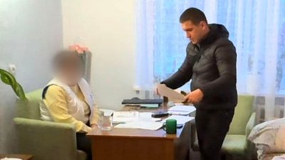 Реконструкція лікарні зі збитками на понад 4 млн гривень: на Київщині підозрюють директорку медзакладу Реконструкція лікарні зі збитками на понад 4 млн гривень: на Київщині підозрюють директорку медзакладу