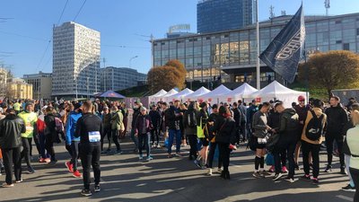 Без глядачів і в масках. У столиці стартував Kyiv Euro Marathon Без глядачів і в масках. У столиці стартував Kyiv Euro Marathon