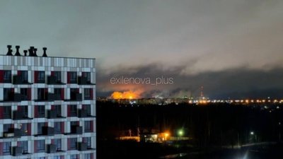 Акрон, росія, війна