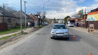 На Закарпатті через травми отримані в ДТП загинула дитина