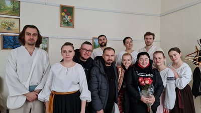 "Це очищення, катарсис". Акторка Франківського драмтеатру про гастролі на Сході і в Чорнобилі "Це очищення, катарсис". Акторка Франківського драмтеатру про гастролі на Сході і в Чорнобилі