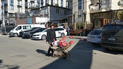 Посвяткували — і додому: паломники-хасиди їдуть з Умані Посвяткували — і додому: паломники-хасиди їдуть з Умані