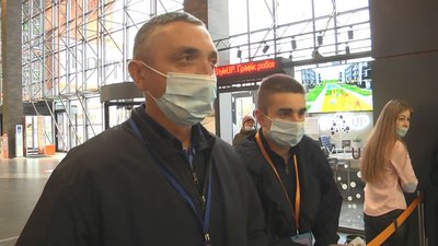 Як працюють луцькі торгові та розважальні центри за правилами "червоної" зони Як працюють луцькі торгові та розважальні центри за правилами "червоної" зони