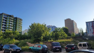 Захаращена земля на Ювілейному Захаращена земля на Ювілейному